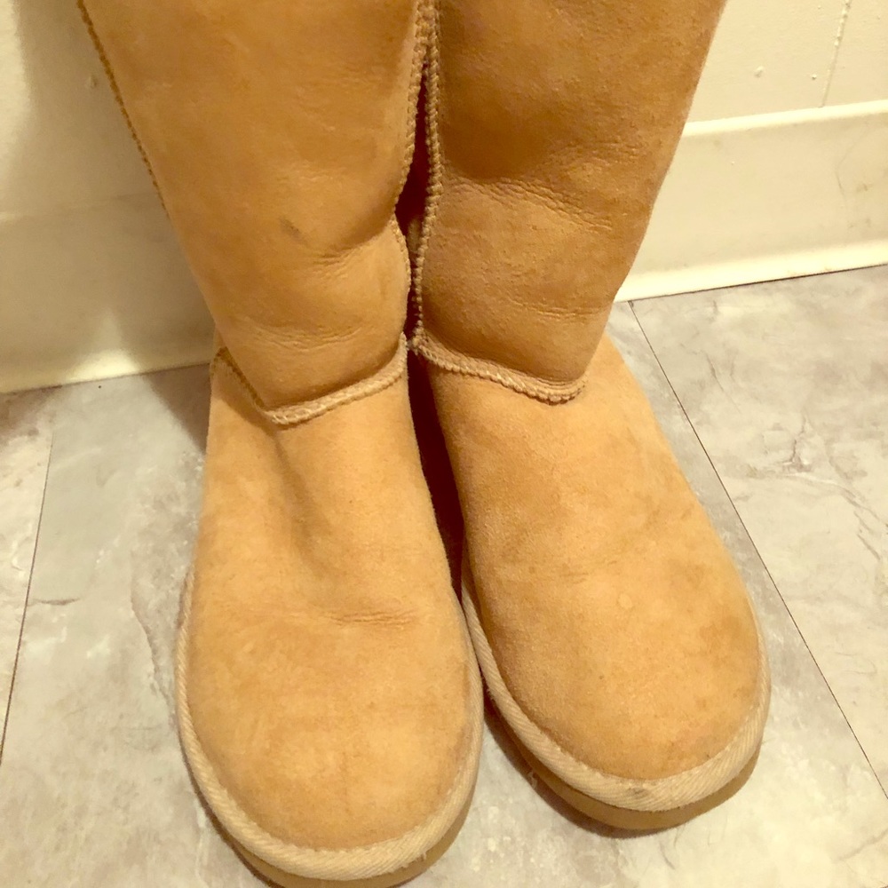 Ugg Classic Tall boots